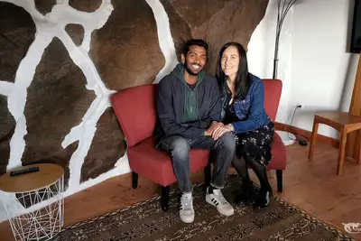 Image de Gîte insolite dans la roche avec  vue sur la garrigue