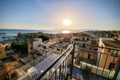 Image de Penthouse vue sur l'océan avec super terrasse