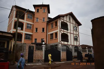 Image de Bafoussam Coeur De Ville 2p MEUBLÉES Tout Confort: Residence Vicyma