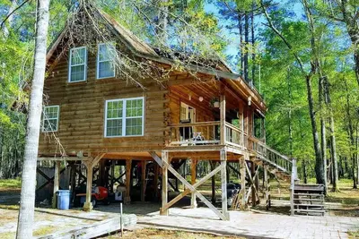 Image de Yurting sur le Canoochee