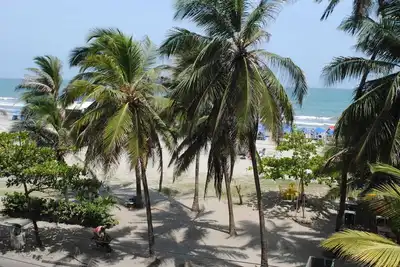 Image de Magnifique et spacieux condo avec vue magnifique sur la mer