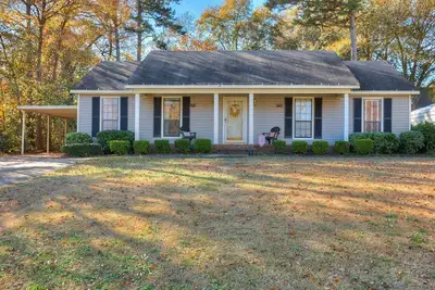 Image de 2020 Masters Rental à 8 miles du National.