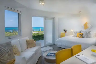 Villa Kaya - Suite Jaune - Front de Mer