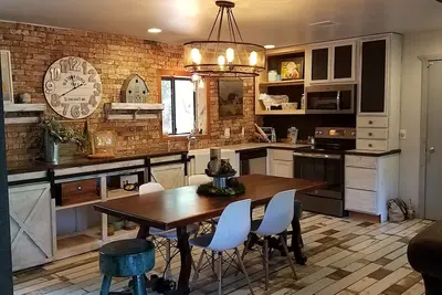 Image de Architecte d'intérieur, hébergement à la ferme dans les pins