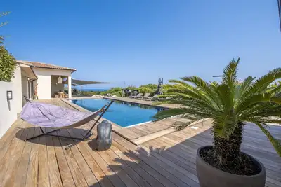 Image de Villa comteporaine et lumineuse, Très belle vue Mer, Piscine chauffée 14 pers