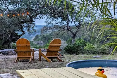 Image de Pittoresque maison d'hĂ´tes Bed & Breakfast avec magnifique vue sur le Texas Hill Country!