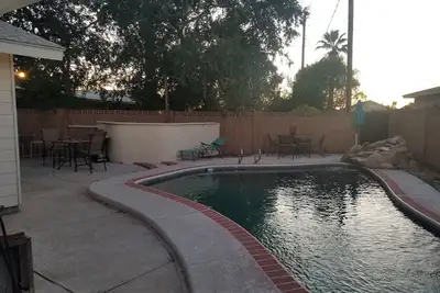 Image de Oasis à Biltmore-Arcadia! Animaux bienvenus, Piscine Non chauffée, 3 chambres 3 salles de bain Entir