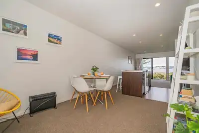 Image de Appartement 2 chambres sur 2 niveaux avec vue sur la mer