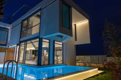Image de Villa L1, architecture unique, design moderne, proche de la plage et des commodités