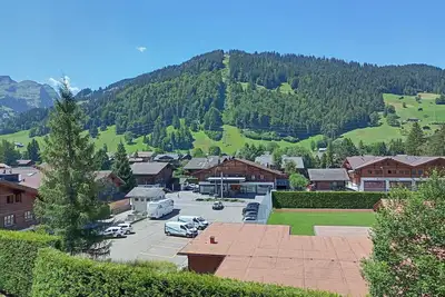 Image de Procès-verbal à pied du centre de Gstaad - Grand appartement
