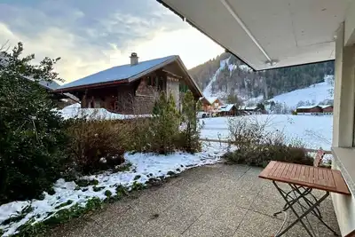 Image de Gstaad Luxueux appartement avec terrasse et vue imprenable