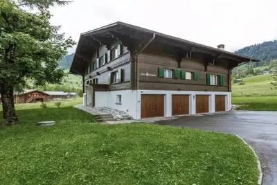 Image de Ski-In Ski-Out - Grand appartement sur la sagesse