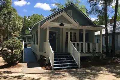 Image de Cherry Blossom - Cottage Lune de Miel - Acceptant les chiens - ** Troisième nuit gratuite **