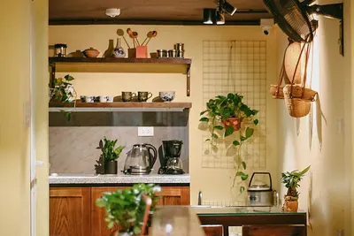 Image de Hyhome- Amazing Homestay * Design Unique Vintage * 2min à Hoan Kiem Lake