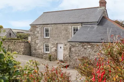 Image de Nid d'hirondelles, Morvah