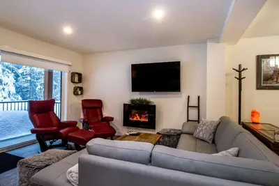 Image de Condo Magog: Condo neuf et bien situé