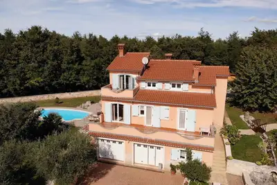 Image de Appartement de vacances avec climatisation et piscine