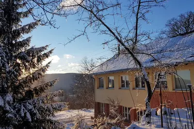 Image de Grande maison de vacances moderne et lumineuse, belle vue, magnifiquement située