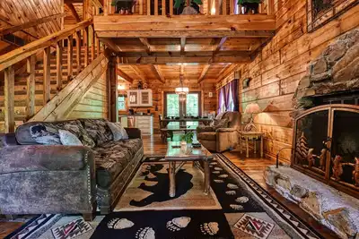 Image de Cabane des bois chuchotant