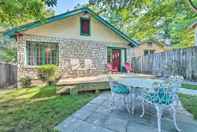 Image de Nouveau! Hot Springs Home w / Patio, à 2 minutes du parc national!