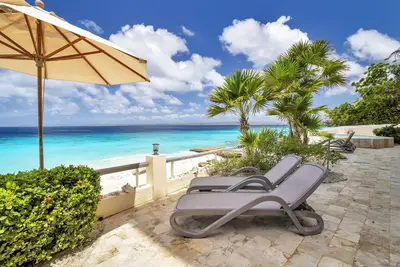 Image de Bellevue 7 - Condo de vacances avec piscine et front de mer