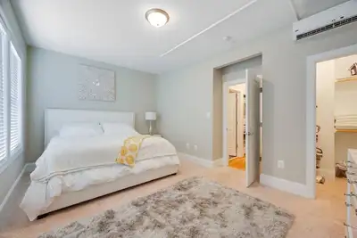 Image de ✨Nearby Metro✨Vieille Ville d'Alexandria✨Walking Score 94