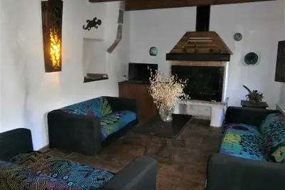 Image de Maison Los Gatos 1 à 12 places. 4 chambres avec salle de bains, salon avec cheminée, calef.