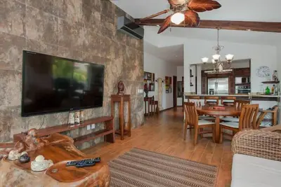 Image de Condo Bellmare 3 chambres, 3 salle de bain de Pentecôte vue sur la mer terrasse privée