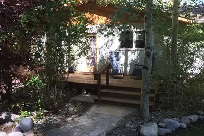 Image de Chaleureux chalet privé au bord de la crique près de Msu, du centre-ville de Bozeman et du campus de l'hôpital