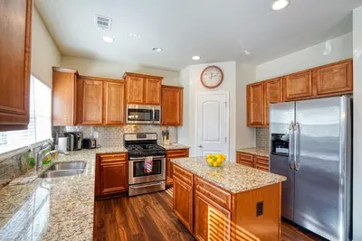 Image de Belle maison idéalement située pour les séjours d'entreprise, familiaux et individuels