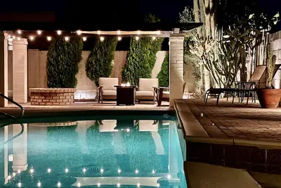 Image de Retraite privée à côté des montagnes dans le métro de Phoenix