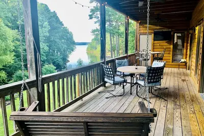 Image de Condo Lakefront Mountain Harbor! ~ Nouvelle Liste ~