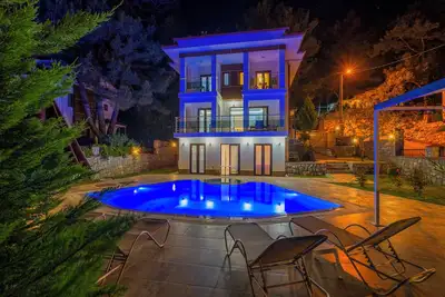 Image de Olympia Villa B2, villa de 5 chambres avec piscine privée, à 5 km de la plage d'Oludeniz