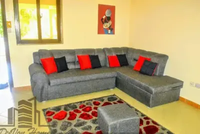 Image de DeeVon Mtwapa Home; w / balcon et vue sur le toit