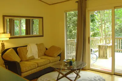 Image de Mt Sequoyah; Près du campus de l'UofA, Fayetteville Square; 10 minutes pour Wrmc;