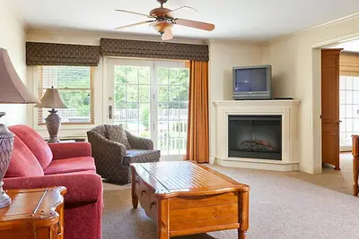 Image de 100 $ / nt Maintenant: Peak Foliage 11 - 18 Oct, Lincoln, Nh * 1 Gauche *