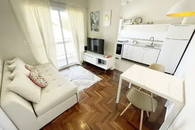 Image de Bel appartement neuf Parque Barigui avec garage