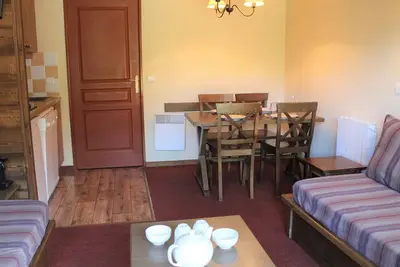 Image de Charmant 2 Pièces avec Piscine, Parking et Animaux admis à Vars Les Claux