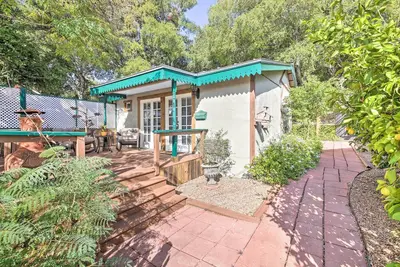 Image de Nouveau! Cottage moderne w / Patio - 5Mi à Gruene Hall!