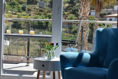 Image de Appartement de bon goût au bord de la mer