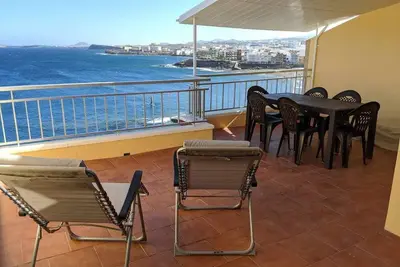 Image de Appartement en première ligne avec grande terrasse