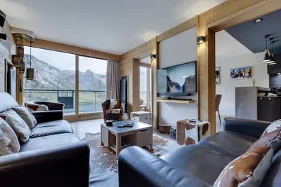 Image de Tignes le Lac - Grand Apt 5 Pièces, 8-10 Pers, Wifi, Proche Commerces et Remontées