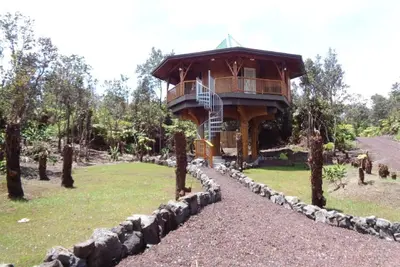 Image de Nouvellement répertorié - Big Island Bamboo Treehouse