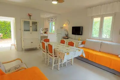 Image de Appartement dans Slatine avec vue mer, terrasse, Wifi (4785-1)