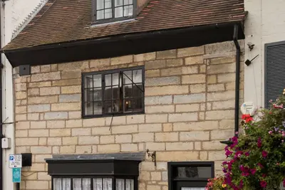 Image de Belle maison anglaise récemment mise à jour, idéalement située à Alcester, Warwickshire
