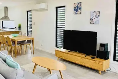 Image de Daydreaming Airlie Beach Vues sur l'eau et moments propices à la promenade.