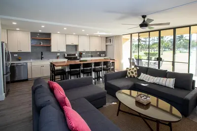 Image de * Ocean Front * Ground Level * Gorgeous * unité d'extrémité