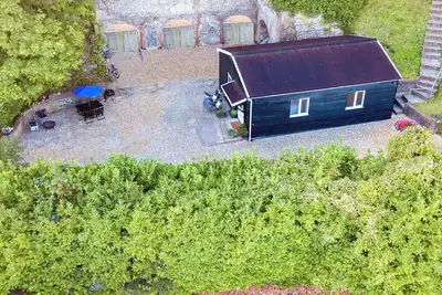 Image de 2 chambres à coucher à Steyning