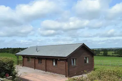 Image de 3 chambres à coucher à Nomansland, near Tiverton