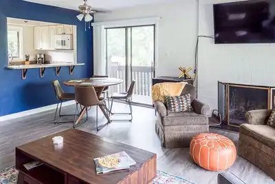 Image de Golf front Condo - 4 lits - À distance de marche du village de Pinehurst